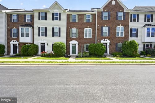 6357 Walcott Ln, FREDERICK, MD, 21703-2741 | Card Image