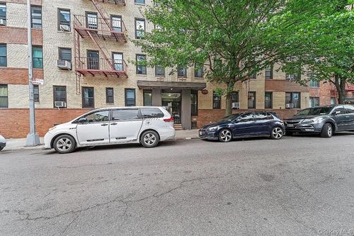 4f-41-42 50th Street, New York, NY, 11377 | Card Image