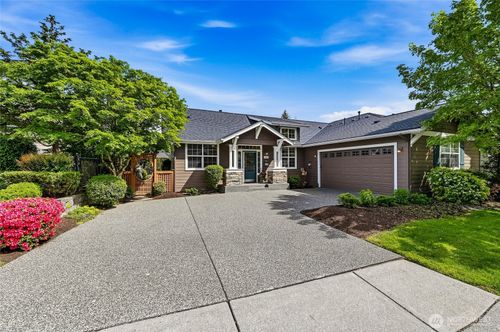 24563 Ne Vine Maple Way, Redmond, WA, 98053-5678 | Card Image