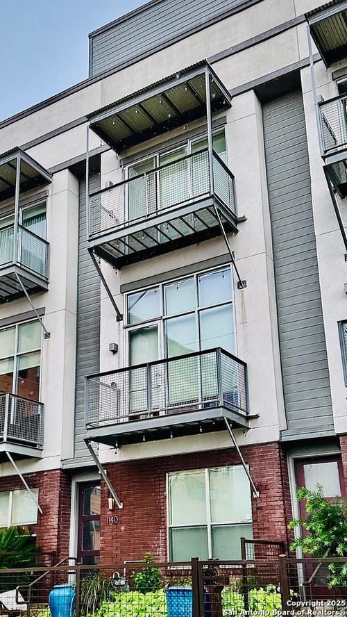 1140-1140 E Quincy St, San Antonio, TX, 78212-4516 | Card Image