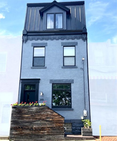 206 Carrington St, Pittsburgh, PA, 15212-4033 | Card Image