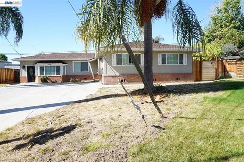 38011 Temple Way, Fremont, CA, 94536-3947 | Card Image