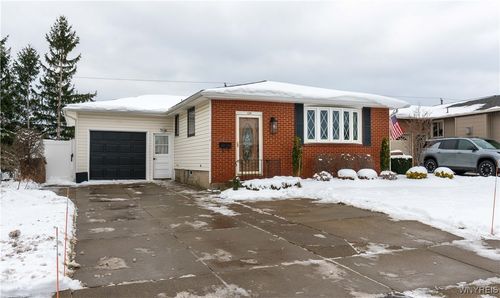 124 Dartwood Dr, Cheektowaga, NY, 14227-3166 | Card Image