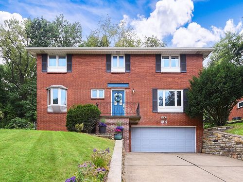 124 Washington Rd, Pittsburgh, PA, 15221-4438 | Card Image