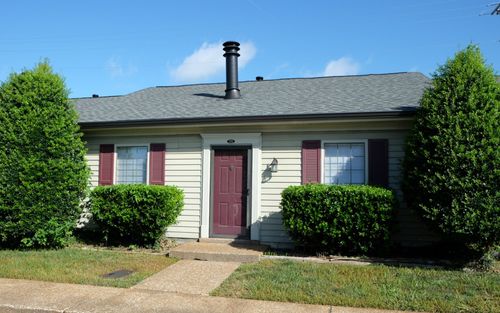 126 Academy Sq, Nashville, TN, 37210-2054 | Card Image