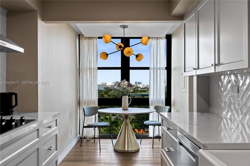 1001-1915 Brickell Ave, Miami, FL, 33129-1736 | Card Image