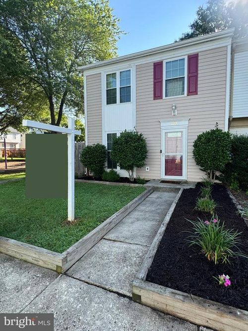2264 Prince Of Wales Ct, BOWIE, MD, 20716-1477 | Card Image