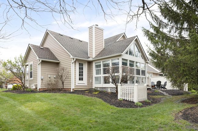 1448 Sedgefield Dr, Condo with 2 bedrooms, 3 bathrooms and null parking in New Albany OH | Image 36
