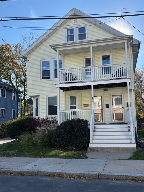 2-82 Hewlett St, Boston, MA, 02131-1407 | Card Image