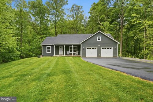 1320 Neptune Ln, HUNTINGTOWN, MD, 20639-9602 | Card Image