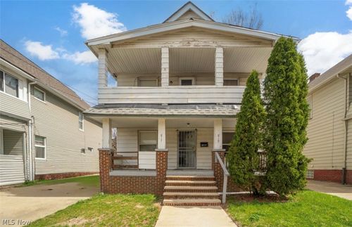 817 Alhambra Rd, Cleveland, OH, 44110-3107 | Card Image