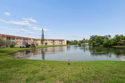 111-2741 N Pine Island Rd, Sunrise, FL, 33322-2200 | Card Image