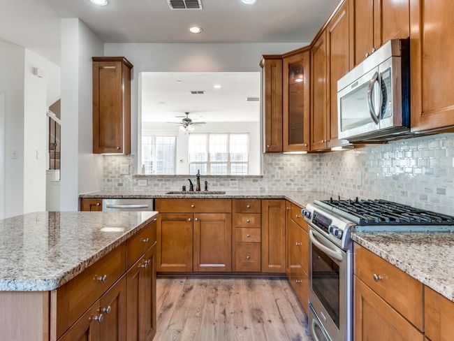 Kitchen with SS Appliances | Image 8