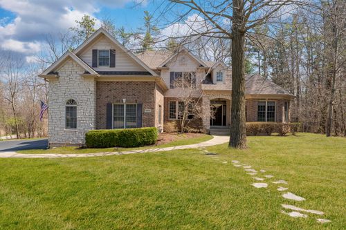 3506 Harvest Ct, Island Lake, IL, 60042-9536 | Card Image