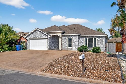 15229 Barataria Dr, Corpus Christi, TX, 78418-6103 | Card Image