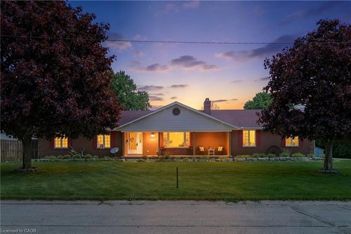 8 Causyn Avenue, Langton, ON, N0E1G0 | Card Image