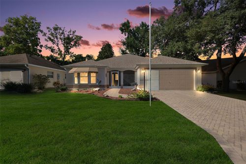 511 Loma Paseo Dr, LADY LAKE, FL, 32159-0082 | Card Image