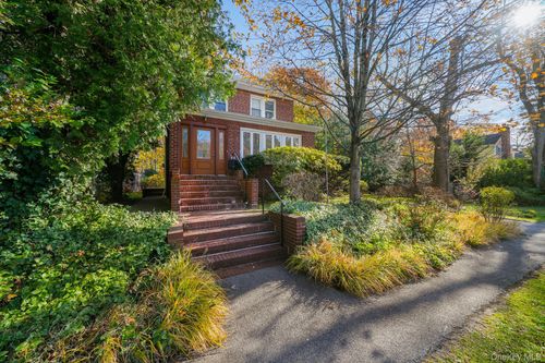 90 Rosedale Ave, Hastings On Hudson, NY, 10706-3115 | Card Image