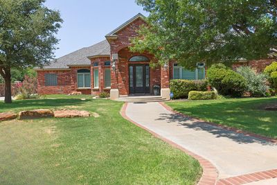 111th Street, House other with 4 bedrooms, 3 bathrooms and null parking in Lubbock TX | Image 2