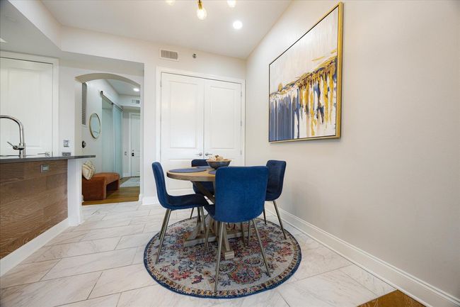 APT-1104 - 717 S Riverside Dr, Condo with 2 bedrooms, 2 bathrooms and null parking in Memphis TN | Image 7