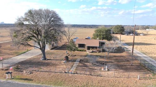 10961 Kosub Ln, San Antonio, TX, 78223-9811 | Card Image