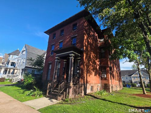 b-31 Alden St, Hartford, CT, 06114-4003 | Card Image