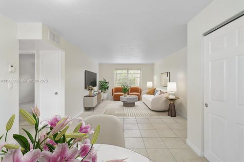 apt-304-1715 N 16th Ave, Hollywood, FL, 33020-2535 | Card Image