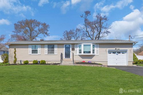 71 Pine St, Spotswood, NJ, 08884-1756 | Card Image