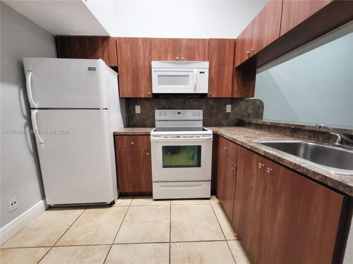 13907-13907 Sw 93rd Ln, Miami, FL, 33186-1269 | Card Image