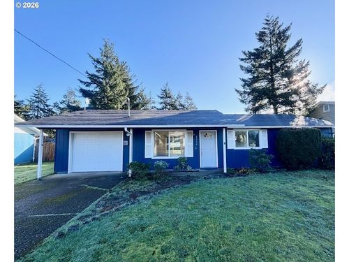 1940 Willow St, Florence, OR, 97439-9733 | Card Image