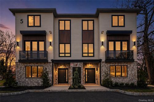 201-5 Mirror Lake Road, Ramapo, NY, 10977 | Card Image