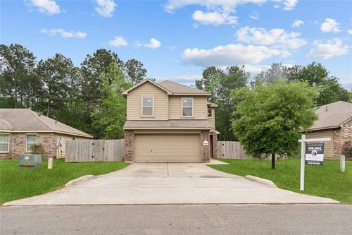 5604 S Buffalo Cir, Willis, TX, 77378-2990 | Card Image