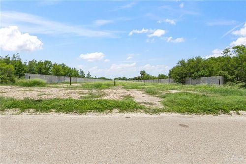 700 S 33rd Street, Hidalgo, TX, 78557 | Card Image