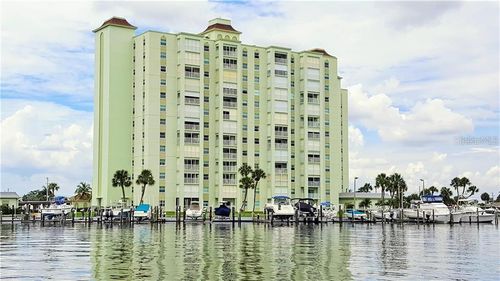 1001-w-400 64th Ave, ST PETE BEACH, FL, 33706-2165 | Card Image
