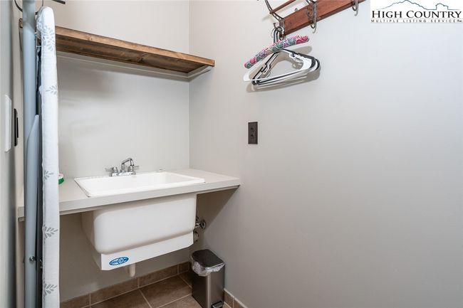 897 Turkey Trl, House other with 3 bedrooms, 5 bathrooms and null parking in Mc Grady NC | Image 42