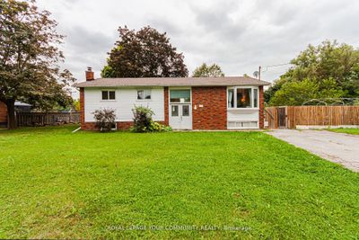 3 Lawndale Crt, House other with 3 bedrooms, 2 bathrooms and 6 parking in Bradford West Gwillimbury ON | Image 3