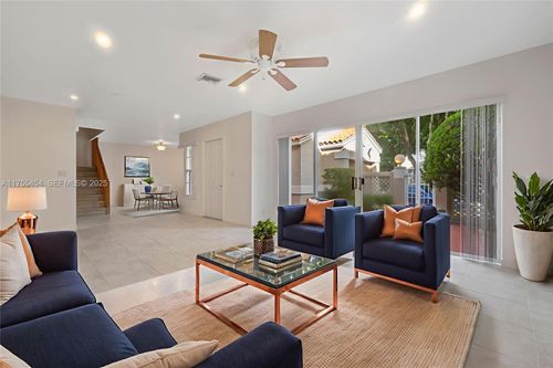 11066 Long Boat Dr, Hollywood, FL, 33026-4730 | Card Image