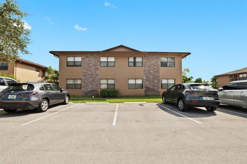 101-10053 Winding Lake Rd, Sunrise, FL, 33351-5837 | Card Image