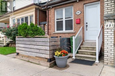 449 Rogers Rd, House other with 2 bedrooms, 1 bathrooms and null parking in York ON | Image 3