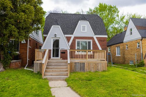 14870 Pinehurst St, Detroit, MI, 48238-1626 | Card Image