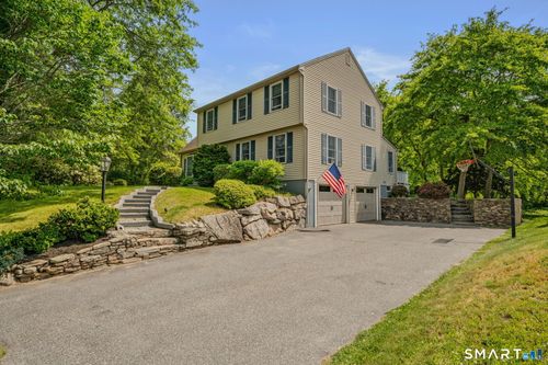 66 Clipper Ct, Mystic, CT, 06355-2138 | Card Image