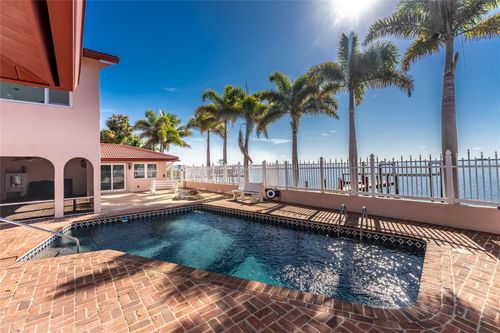 341 Severin Rd Se, PORT CHARLOTTE, FL, 33952-9739 | Card Image