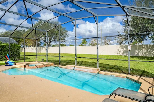 Private Pool | Image 10