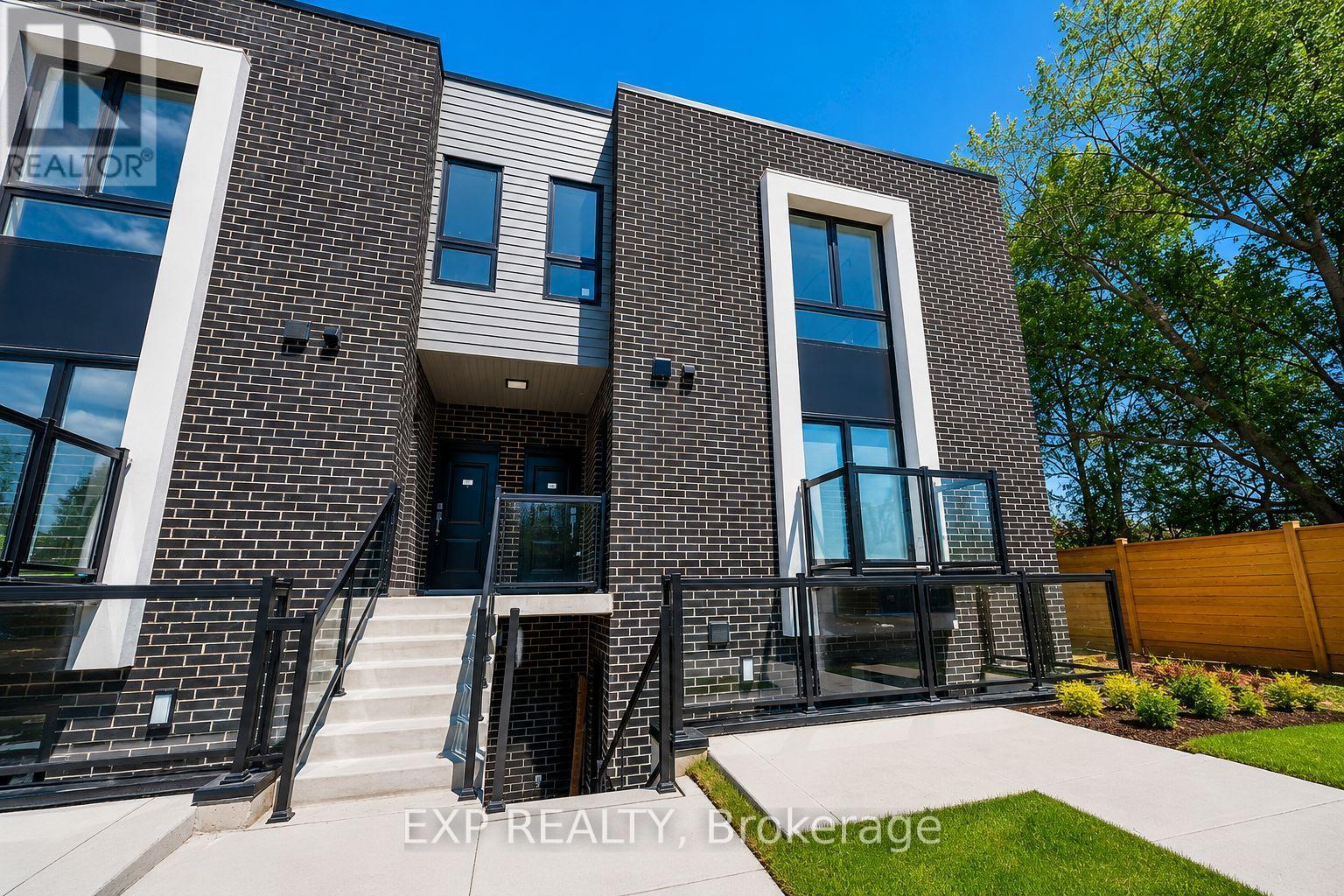 Residential in Niagara Falls (Arad/Fallsview)