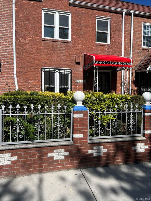 102-35 183 Place, New York, NY, 11423 | Card Image