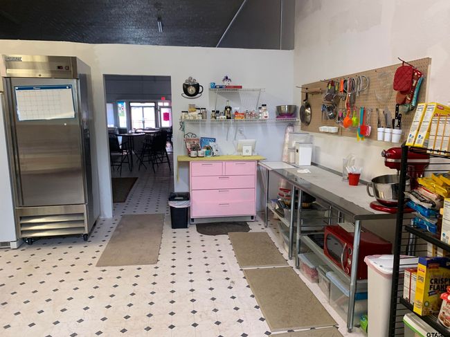 206 E Main St, Home with 0 bedrooms, 0 bathrooms and null parking in Naples TX | Image 29