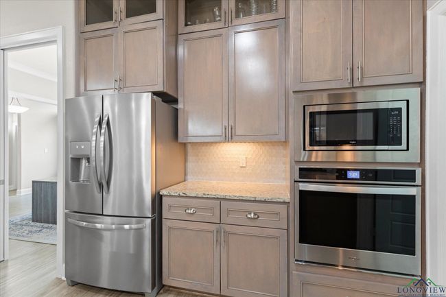 2502 Oasis Dr, House other with 4 bedrooms, 3 bathrooms and null parking in Longview TX | Image 16