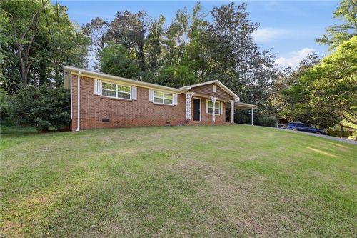 2322 Chestnut Log Loop, Lithia Springs, GA, 30122-3553 | Card Image