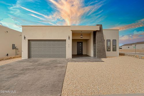 921 Ada Ln, El Paso, TX, 79932-2817 | Card Image