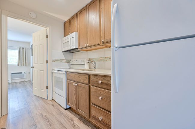 APT-28 - 413 E Brigantine Ave, Condo with 1 bedrooms, 1 bathrooms and null parking in BRIGANTINE NJ | Image 9